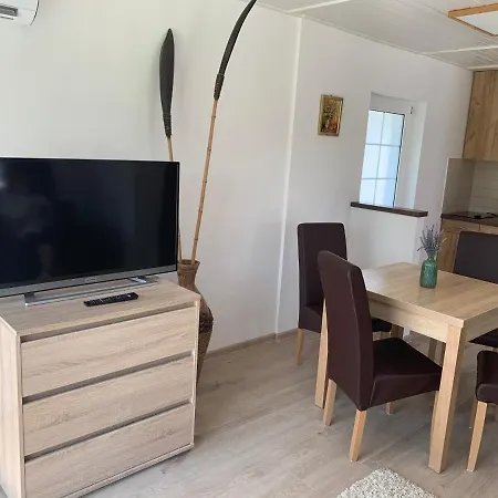 Levendula Vendeghaz Gasthof