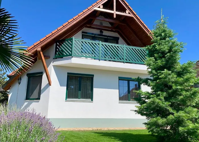 Levendula Vendeghaz Pensiune