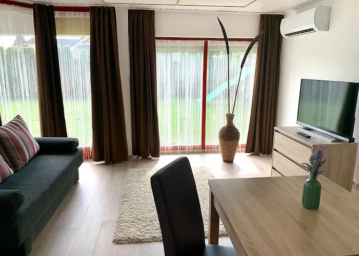 Levendula Vendeghaz Pensiune Bük