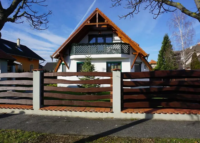 Levendula Vendeghaz Pensiune Bük